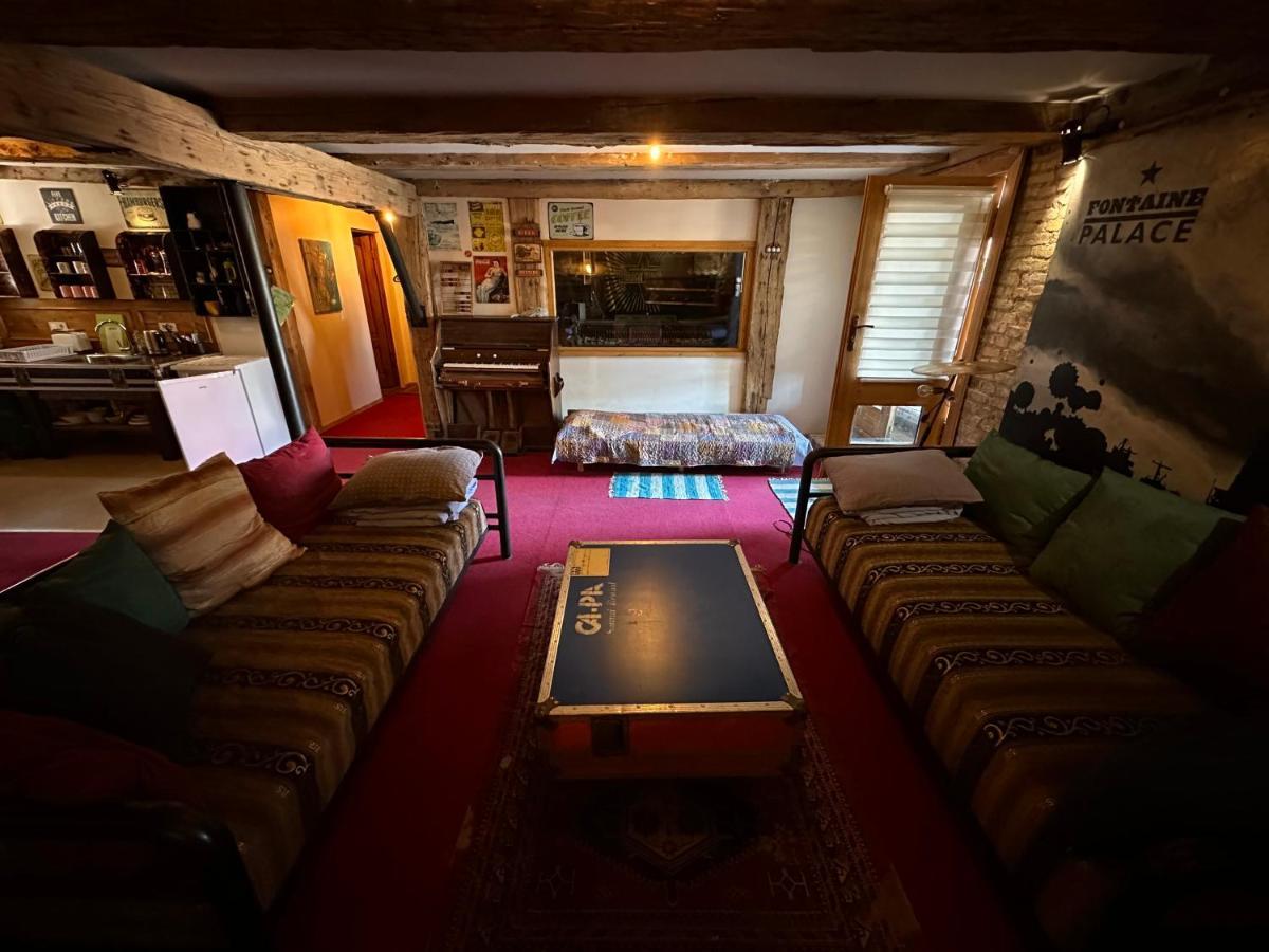 Fontaine Mansion Apartment Liepāja Екстериор снимка