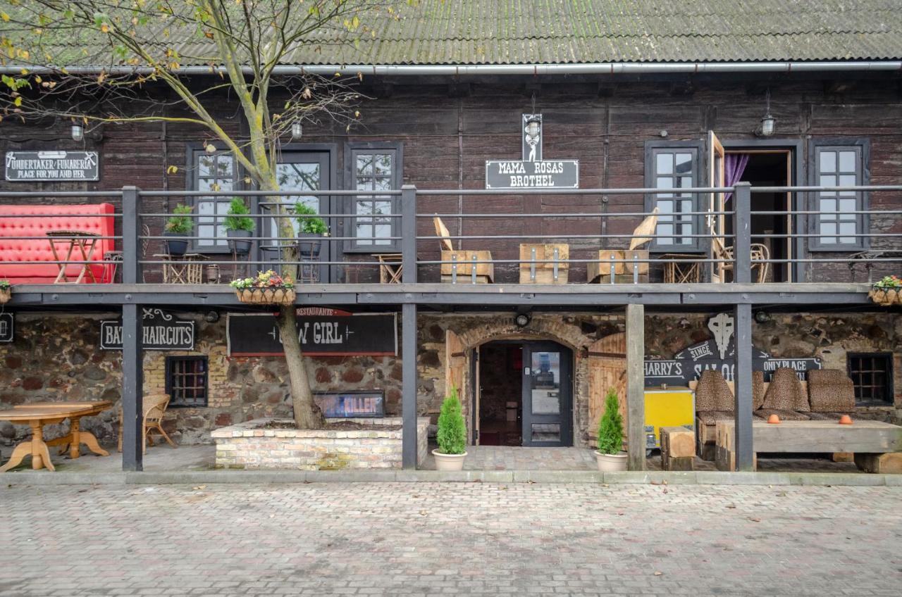 Fontaine Mansion Apartment Liepāja Екстериор снимка